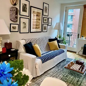  Apartment East Harlem Cozy