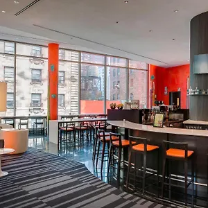 纽约曼哈顿/中央公园万豪万怡酒店 纽约