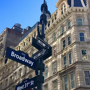 Nyc Empire Apartament